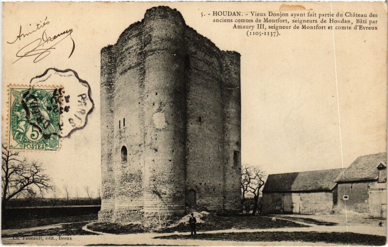 Carte postale ancienne Houdan Vieux Donjon à Houdan