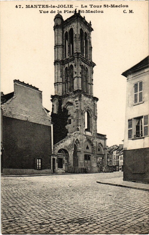 Carte postale ancienne Mantes-la-Jolie Tour Saint-Maclou - Vue de la Place Saint-Maclou à Mantes-la-Jolie