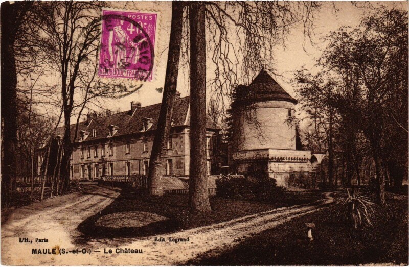 Carte postale ancienne Maule Le Chateau à Maule