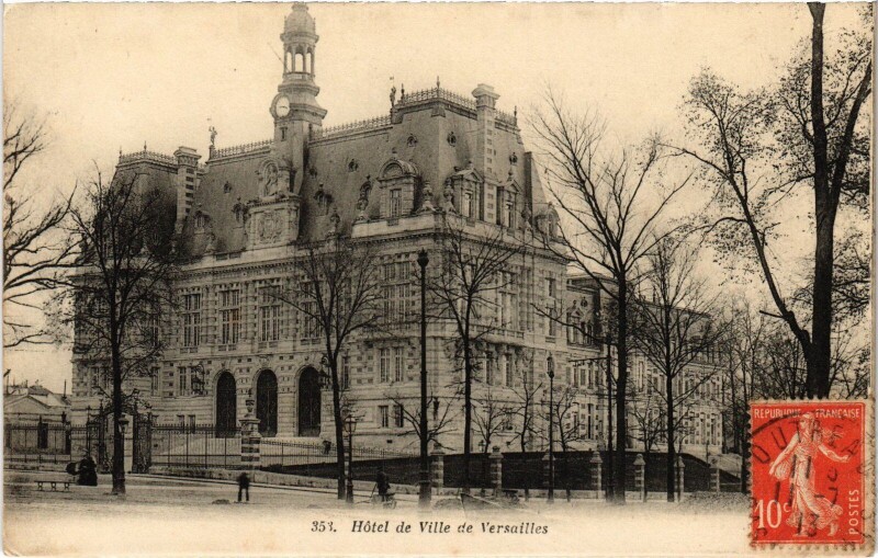Carte postale ancienne Versailles Hotel de Ville à Versailles