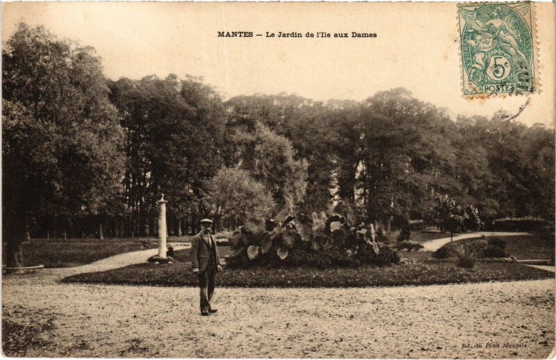 Carte postale ancienne Mantes-la-Jolie Le Jardin de l'Ile aux Dames à Mantes-la-Jolie