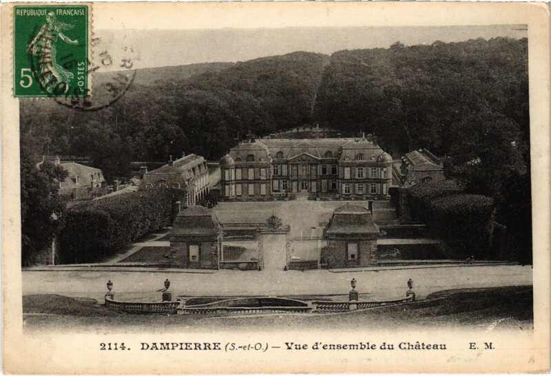 Carte postale ancienne Dampierre Vue d'Ensemble du Chateau