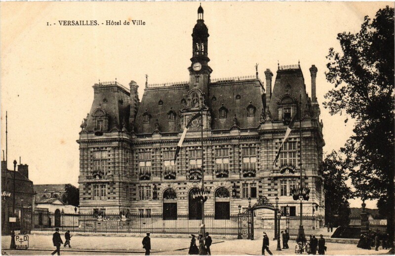 Carte postale ancienne Versailles Hotel de Ville à Versailles