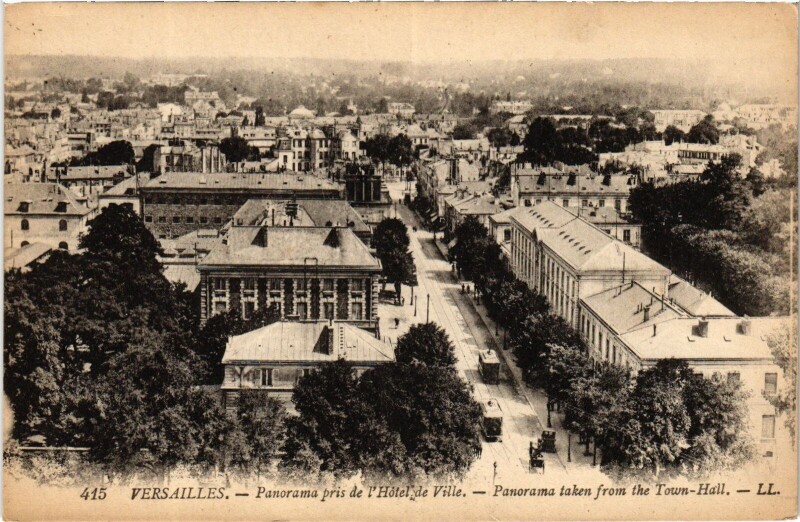 Carte postale ancienne Versailles Panorama pris de l'Hotel de Ville à Versailles