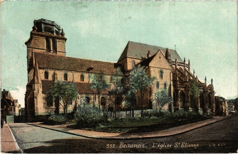 Carte postale ancienne Beauvais Eglise Saint-Etienne à Beauvais