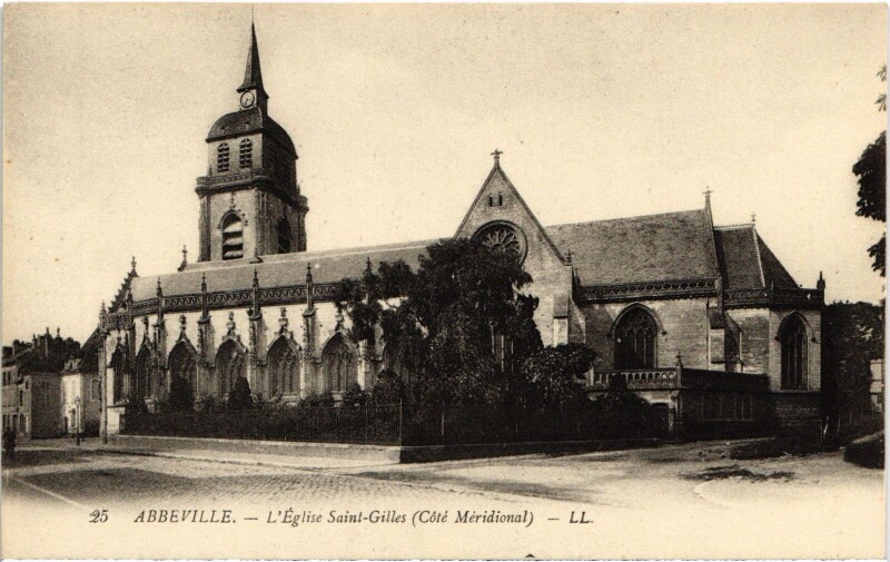 Carte postale ancienne Abbeville Eglise Saint-Gilles à Abbeville
