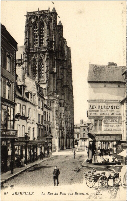 Carte postale ancienne Abbeville Rue du Pont aux Brouettes à Abbeville