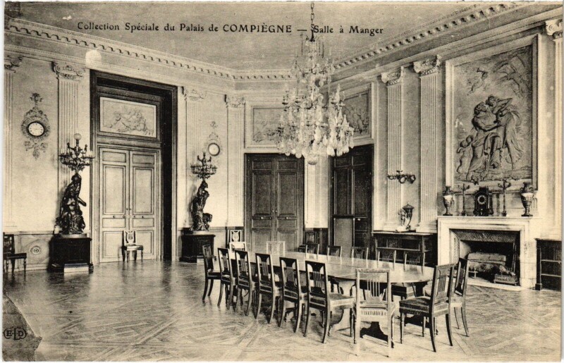 Carte postale ancienne Palais de Compiegne Salle a Manger