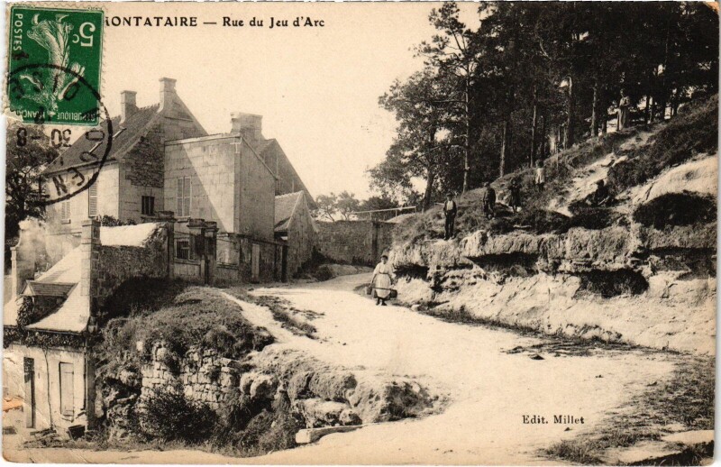 Carte postale ancienne Montataire Rue du Jeu d'Arc à Montataire