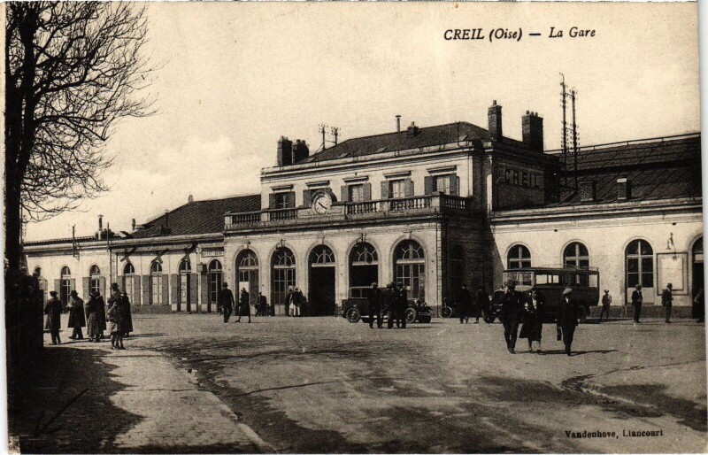 Carte postale ancienne Creil La Gare Railway à Creil