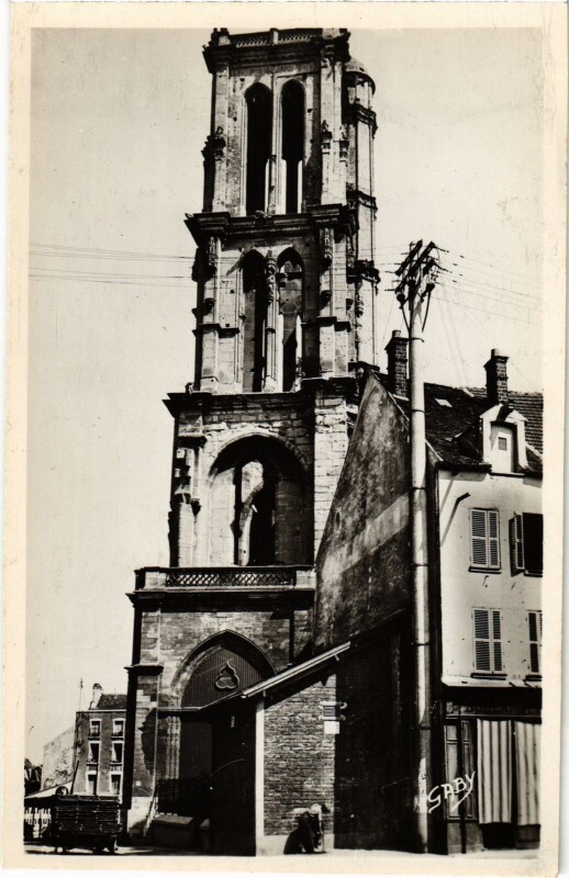 Carte postale ancienne Mantes-la-Jolie Tour Saint-Maclou à Mantes-la-Jolie