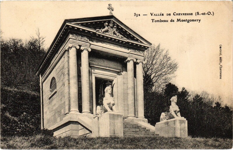 Carte postale ancienne Vallee de Chevreuse - Tombeau de Montgomery à Chevreuse