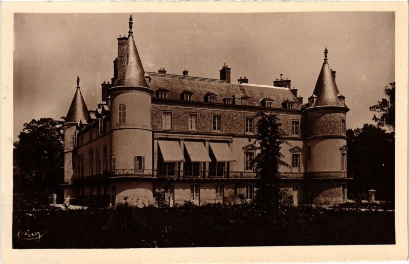 Carte postale ancienne Rambouillet Le Chateau à Rambouillet