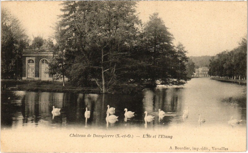 Carte postale ancienne Dampierre Chateau - L'Ile et l'Etang