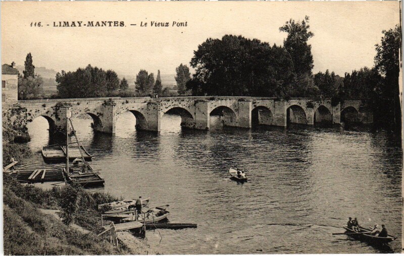 Carte postale ancienne Mantes-la-Jolie Limay - Le Vieux Pont à Limay