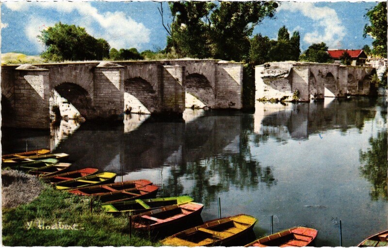 Carte postale ancienne Mantes-la-Jolie Limay - Reliant Ile-aux-Dames a Limay à Limay