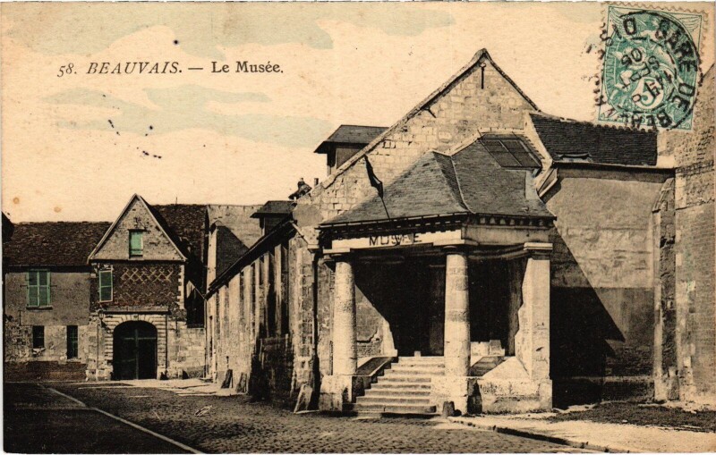 Carte postale ancienne Beauvais Le Musée à Beauvais