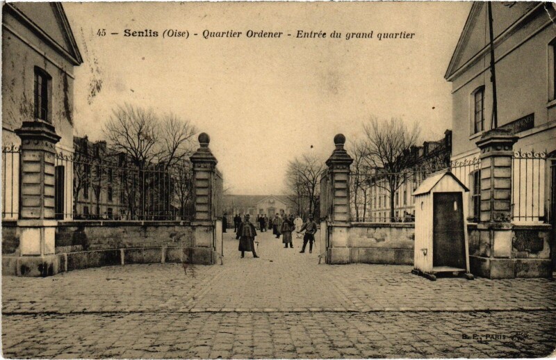 Carte postale ancienne Senlis Quartier Ordener à Senlis