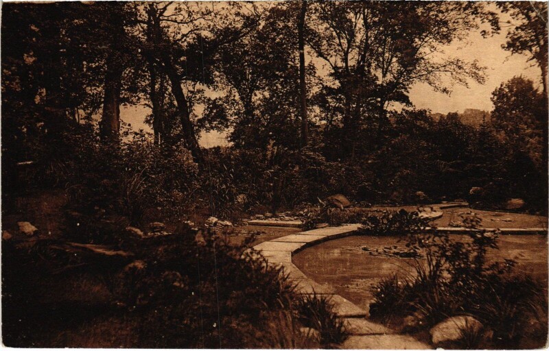 Carte postale ancienne Sevres Ecole Normale Supérieure