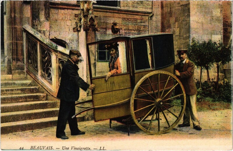 Carte postale ancienne Beauvais Une Vinaigrette à Beauvais