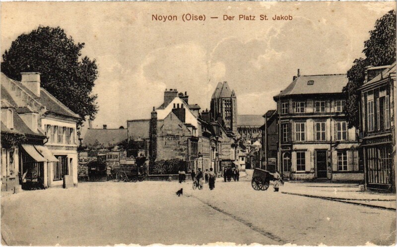 Carte postale ancienne Noyon Platz St. Jacob à Noyon