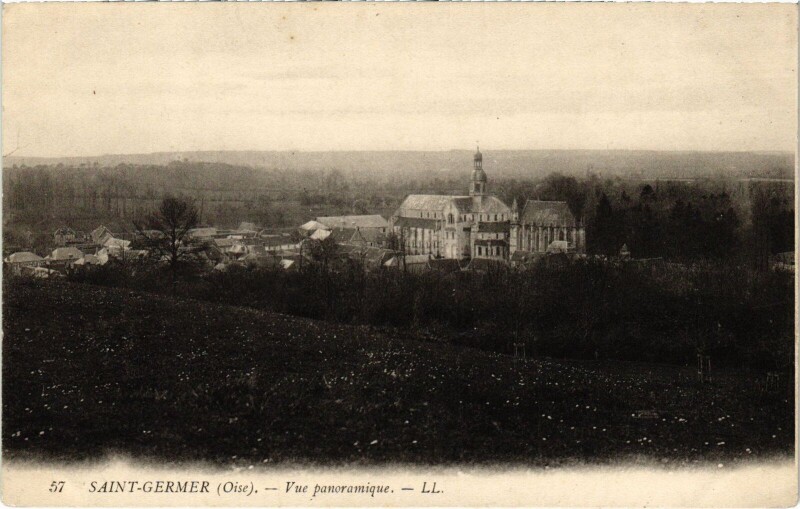 Carte postale ancienne Saint-Germer vue panoramique