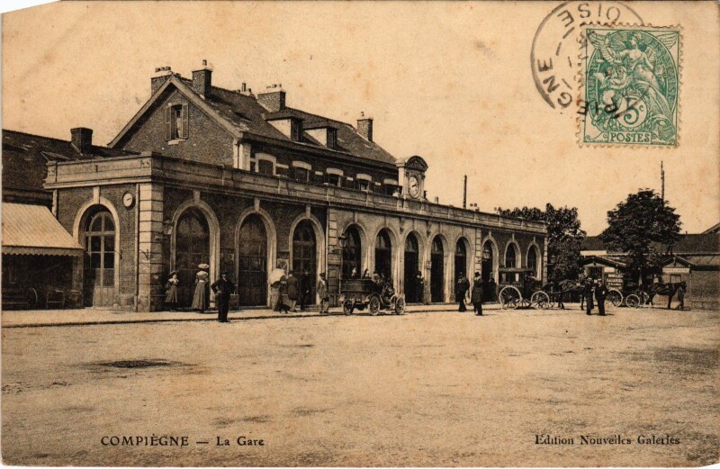 Carte postale ancienne Compiegne la Gare Railway