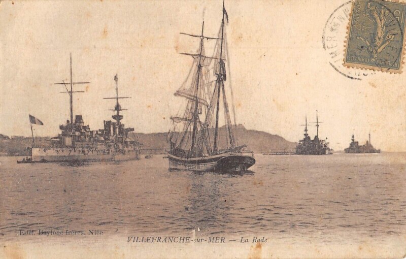 Carte postale ancienne Villefranche Sur Mer - La Rade à Villefranche-sur-Mer
