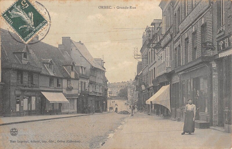 Carte postale ancienne Orbec - Grande Rue à Orbec