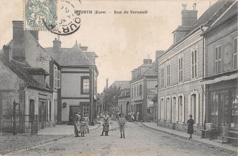 Carte postale ancienne Bourth - Rue De Verneil à Bourth