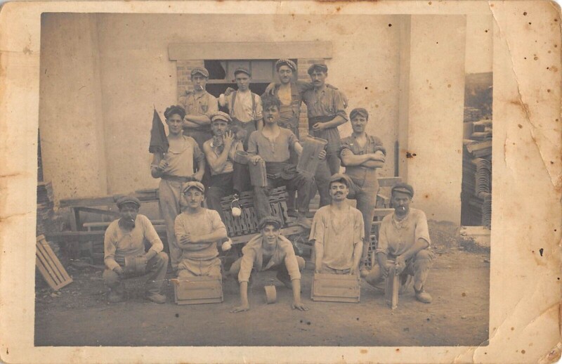 Carte postale ancienne Carte Photo - Alentours De Ginestas - Roubia - Paraza - Vieux Metier à Ginestas