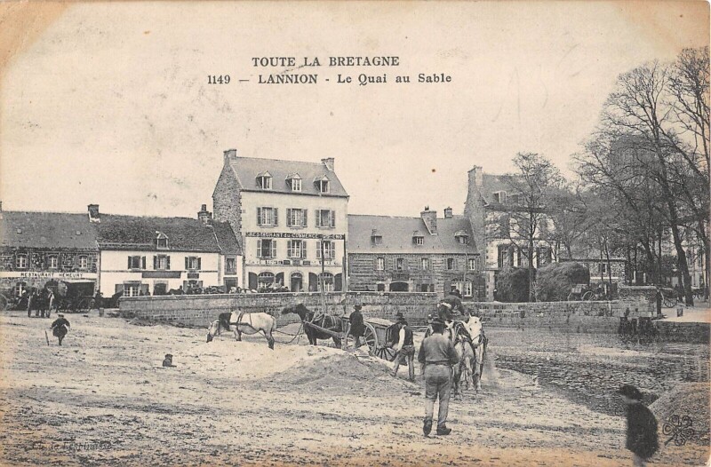 Carte postale ancienne Lannion - Le Quai Au Sable à Lannion