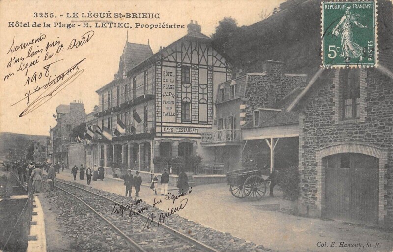 Carte postale ancienne Legue Saint Brieuc / Hotel De La Plage / H.letiec Proprietaire à Saint-Brieuc