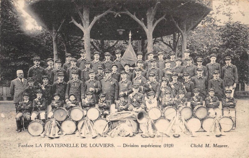 Carte postale ancienne Fanfare La Fraternelle De Louviers - Division Superieure 1928 à Louviers