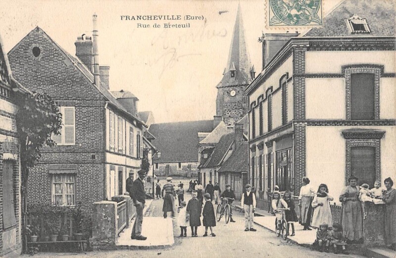 Carte postale ancienne Francheville - Rue De Breteuil - cliché rare à Breteuil