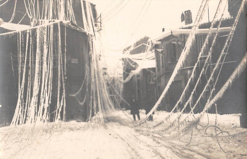 Carte postale ancienne Narbonne - Carte Photo - Situee Verglas Decembre 1920 à Narbonne
