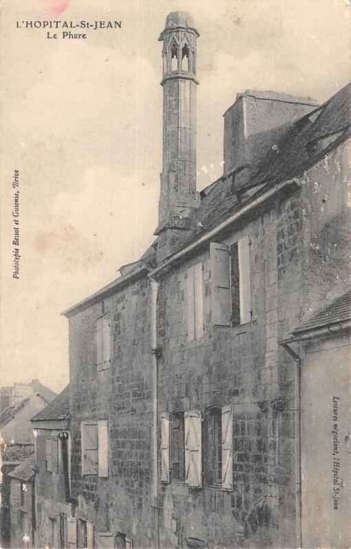 Carte postale ancienne L'Hopital Saint Jean - Le Phare