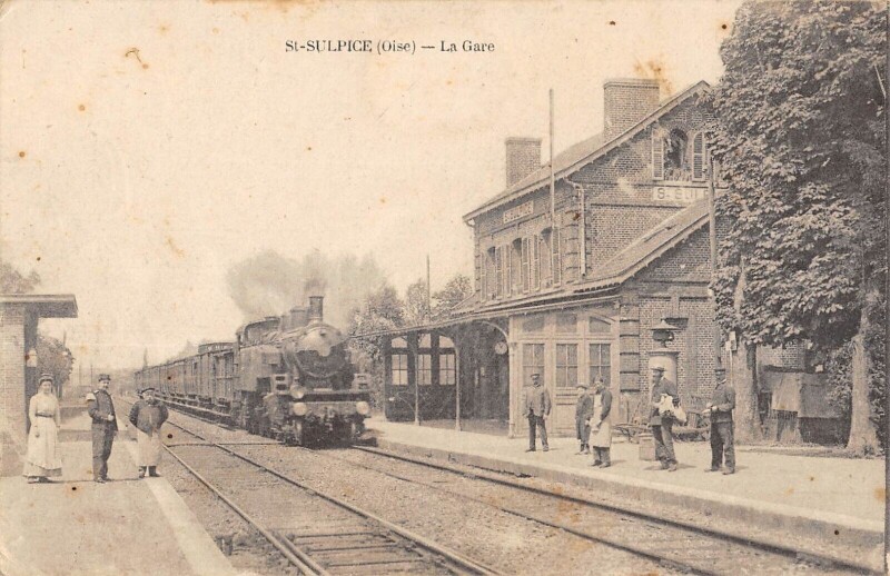 Carte postale ancienne Saint Sulpice - La Gare - Train à Saint-Sulpice
