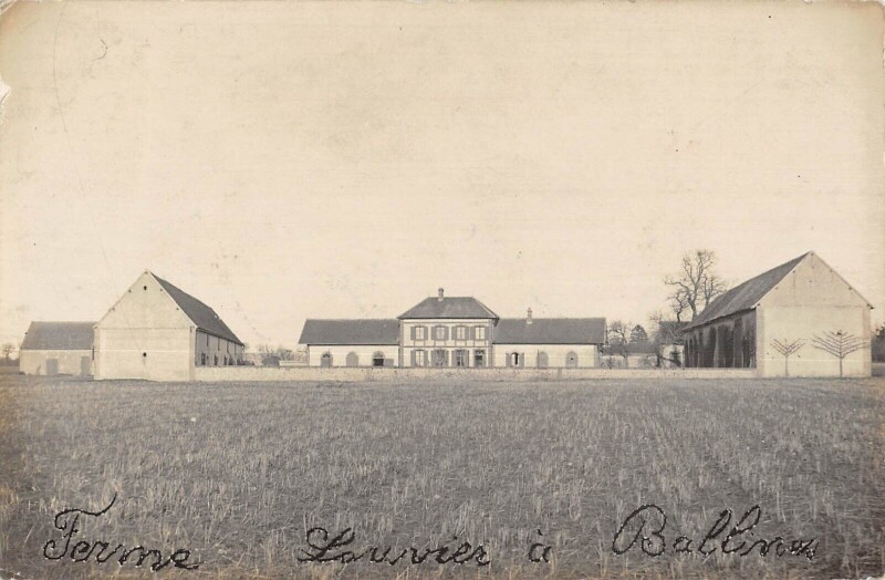 Carte postale ancienne Carte Photo D'Une Ferme De L'Eure A Situer