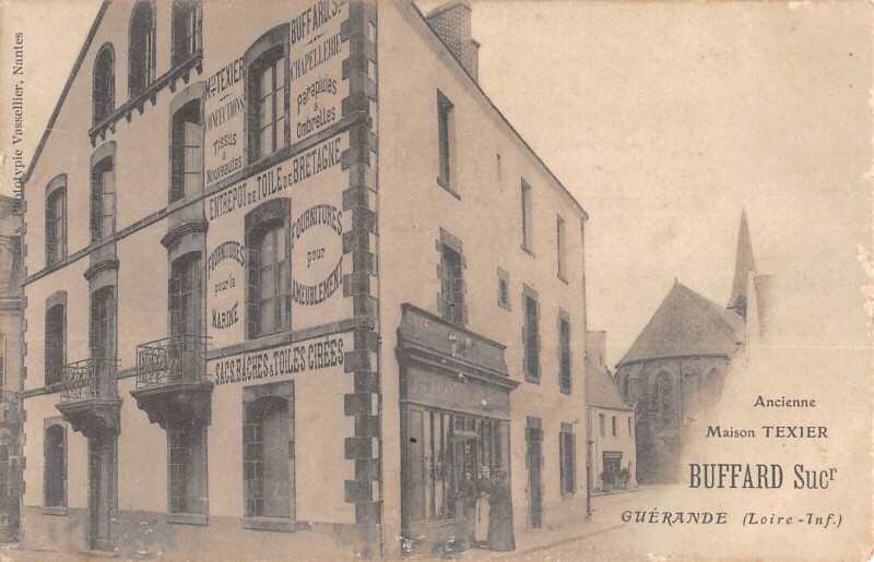 Carte postale ancienne Guerande - Maison Texier - Buffard Successeur