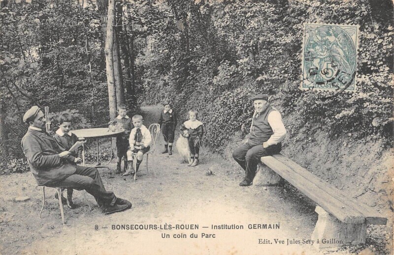 Carte postale ancienne Bonsecours Les Rouen - Institution Germain - Un Coin Du Parc à Bonsecours