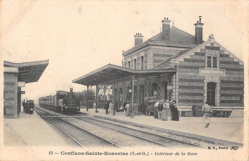 Carte postale ancienne Conflans Saint Honorine - Interieur De La Gare - Train
