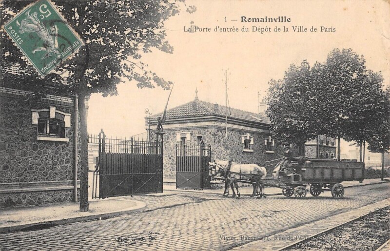 Carte postale ancienne Romainville - La Porte D'Entree Du Depot De La Ville De Paris à Romainville