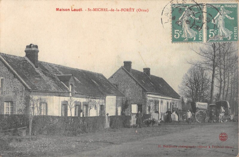 Carte postale ancienne Saint Michel De La Foret / Maison Laudi