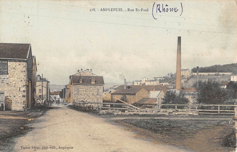 Carte postale ancienne Amplepuis - Rue Saint Paul à Amplepuis