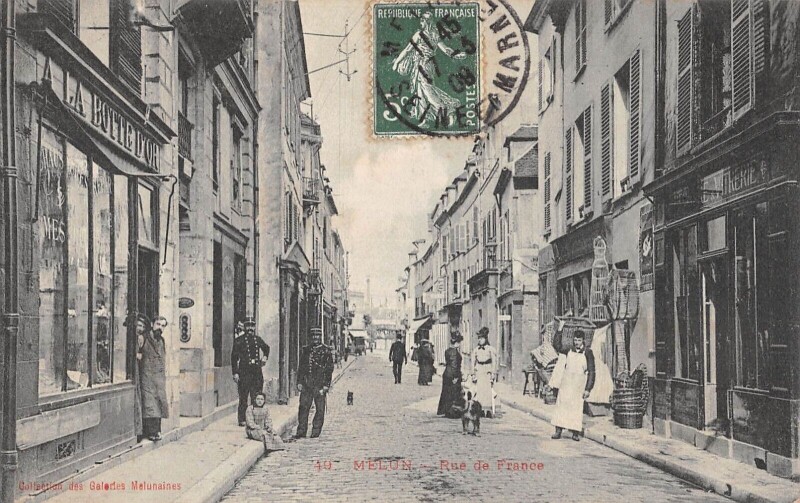 Carte postale ancienne Melun - Rue De France à Melun