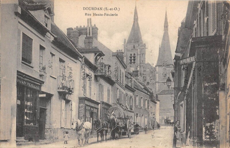 Carte postale ancienne Dourdan - Rue Haute Foulerie à Dourdan