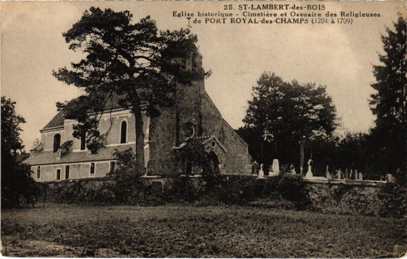 Carte postale ancienne Saint-Lambert-des-Bois L'Eglise Historique à Saint-Lambert