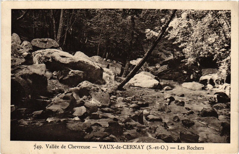 Carte postale ancienne Cernay-la-Ville Vaux de Cernay - Les Rochers à Cernay-la-Ville