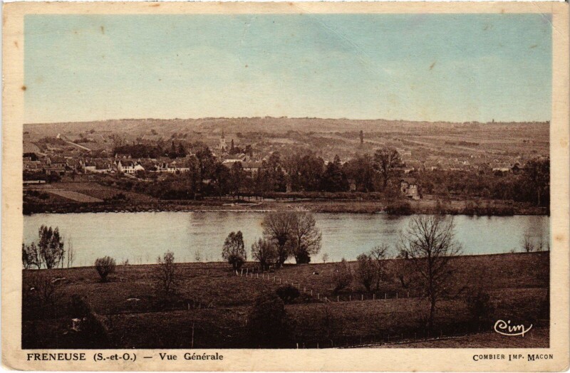Carte postale ancienne Freneuse Vue Generale à Freneuse